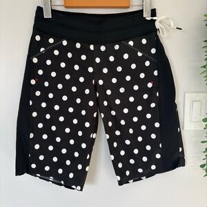 RARE Lululemon Speed Shorts Reflective Dots Black Ravish Red Trim Size 6